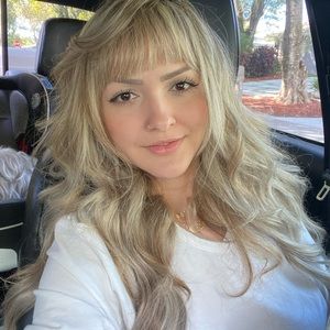 100% HUMAN HAIR #613 ash platinum blonde” 20” best quality - invisible